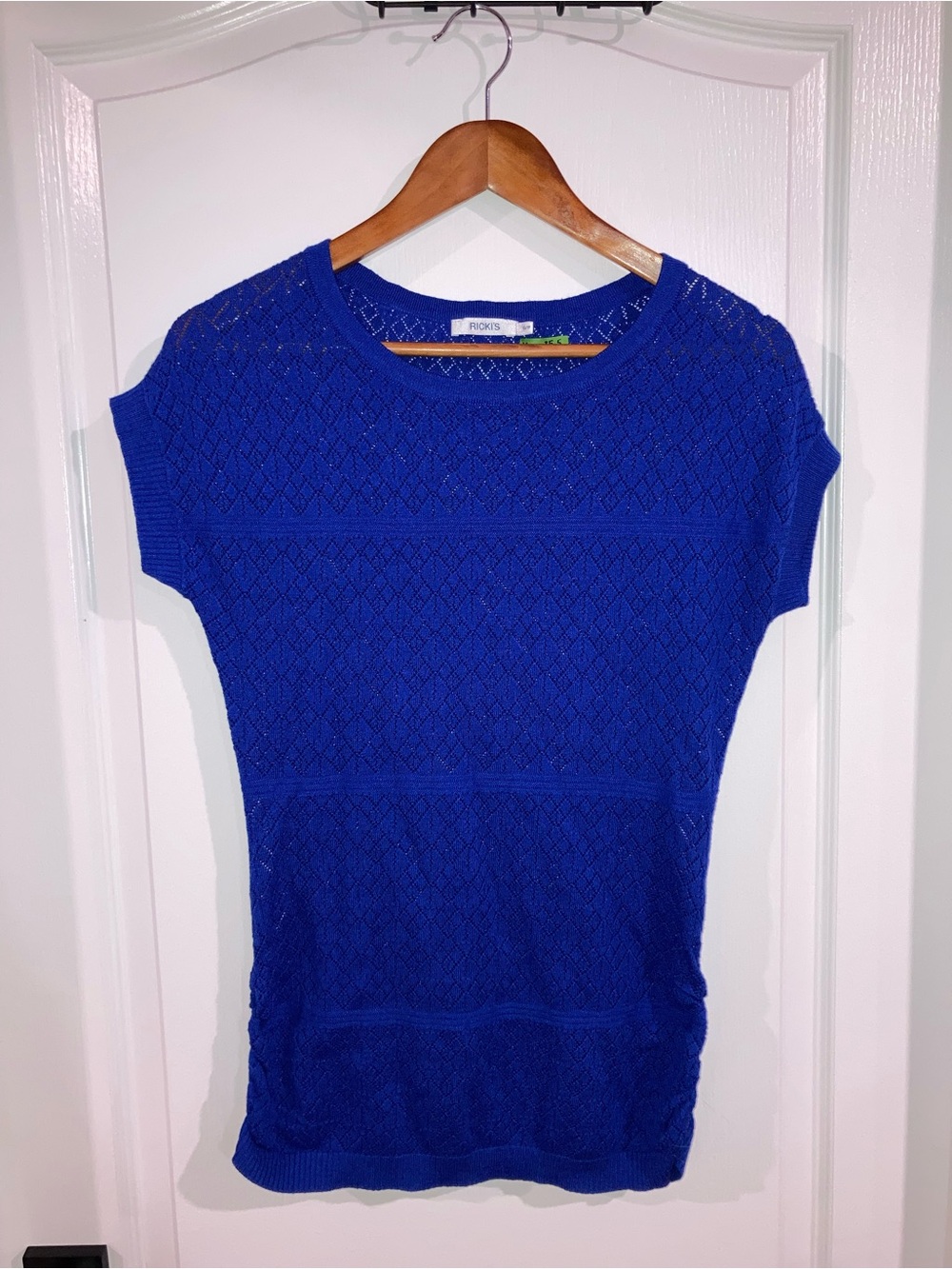 Ricki’s Royal Blue Knit Short Sleeve Top - size S